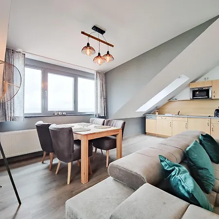 Cornelius 5 Apartment